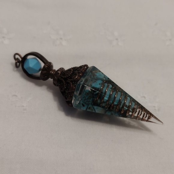 Turquoise Chip Crystal Pendulum - Picture 5 of 6